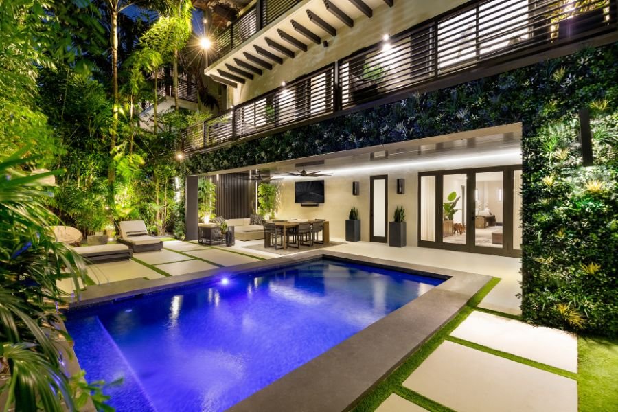 LED And Night Lighting Pools