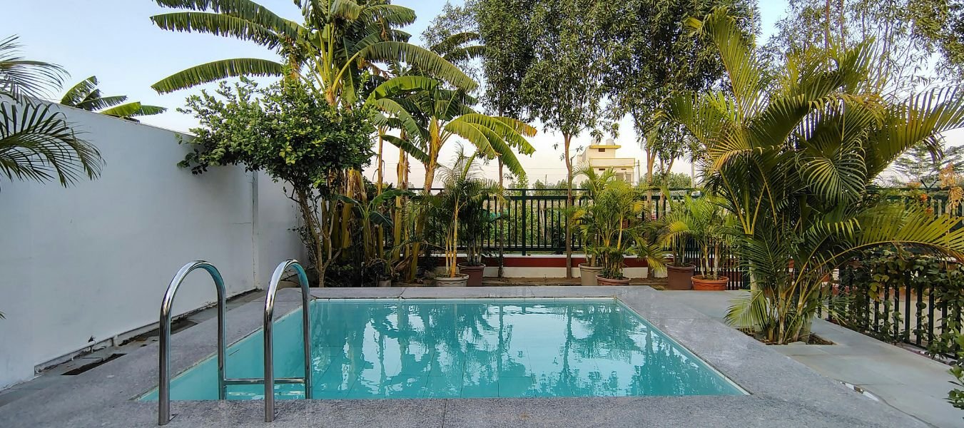 Why Pool Drainage Matters More in Florida